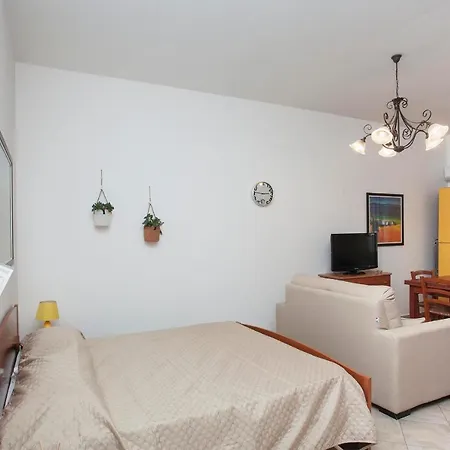 Holiday home Politeama - #pomelia *